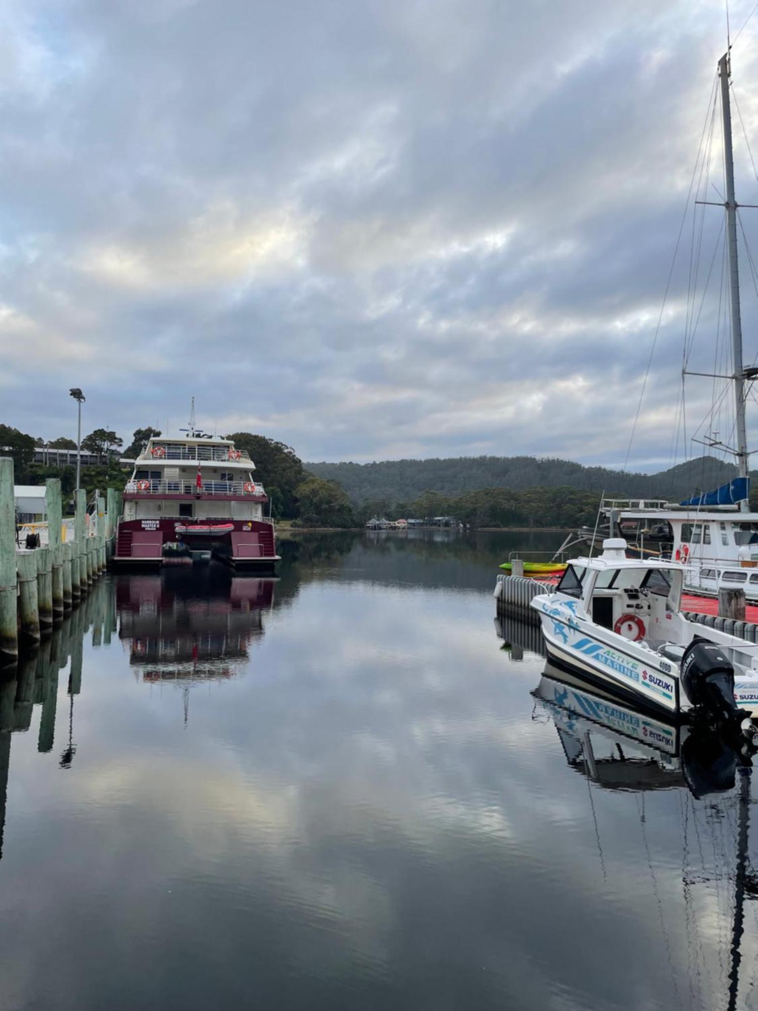 Castaway Holiday Apartments Strahan Eksteriør bilde